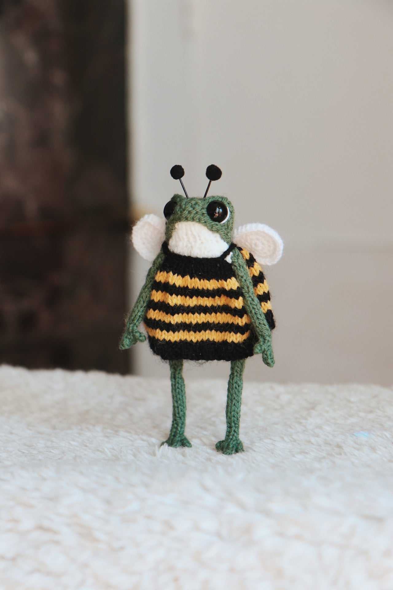 🐝 Beecon